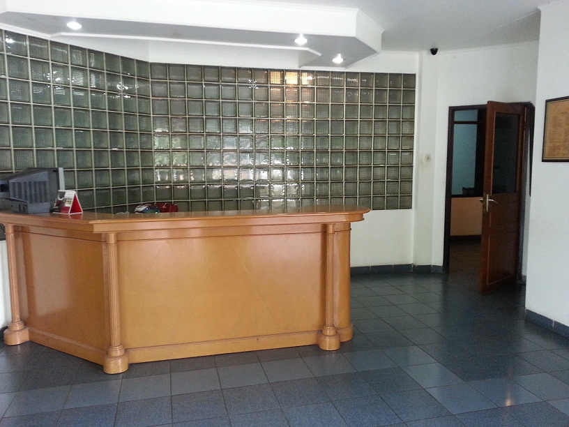 TampakDalamOffice